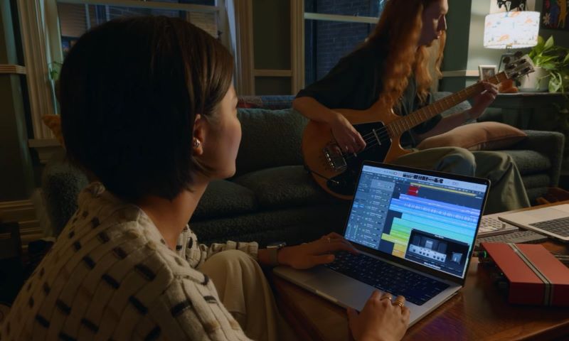 Soạn nhạc, thiết kế ảnh mượt mà, trơn tru trên MacBook Pro 14 inch M3.
